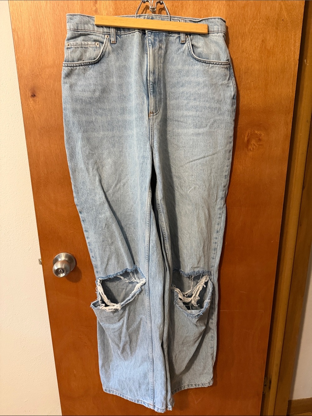 Light Blue Distressed Women's Jeans